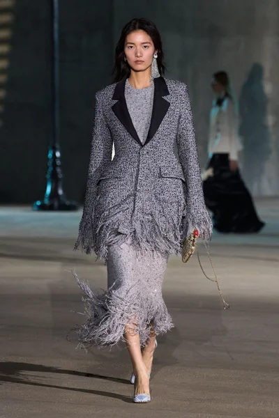 Look 43